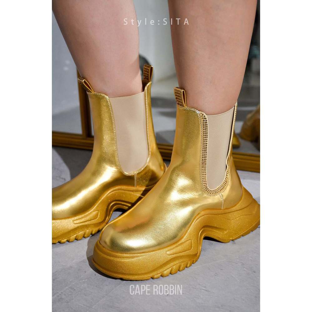 NWT**CAPE ROBBIN SITA - GOLD GOLD 5 | ALL OFFERS / COUNTEROFFERS WELCOME